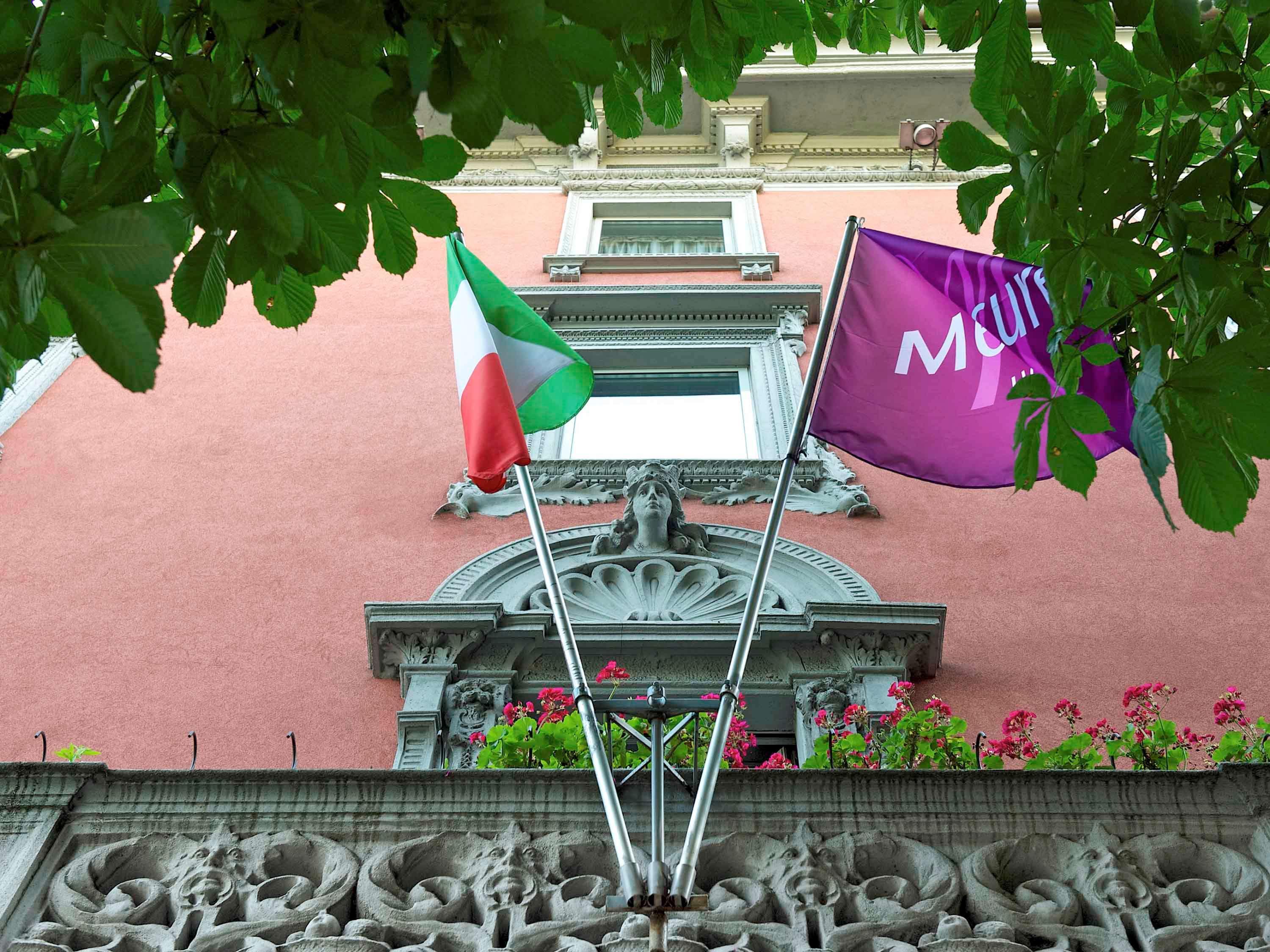 Hotel Mercure Centro Palazzo Dolci 4*