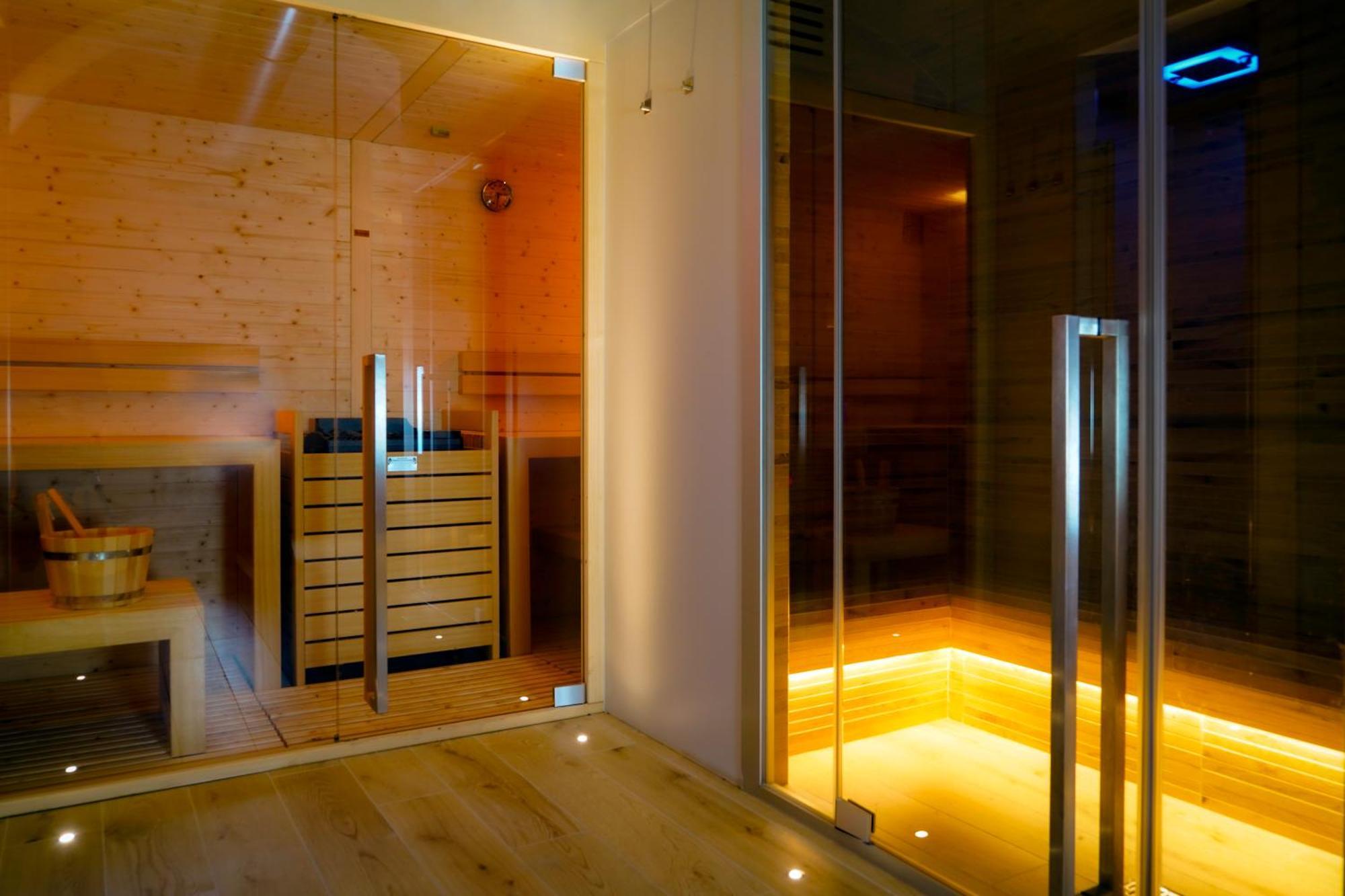 Hotel Mercure Centro Palazzo Dolci 4*